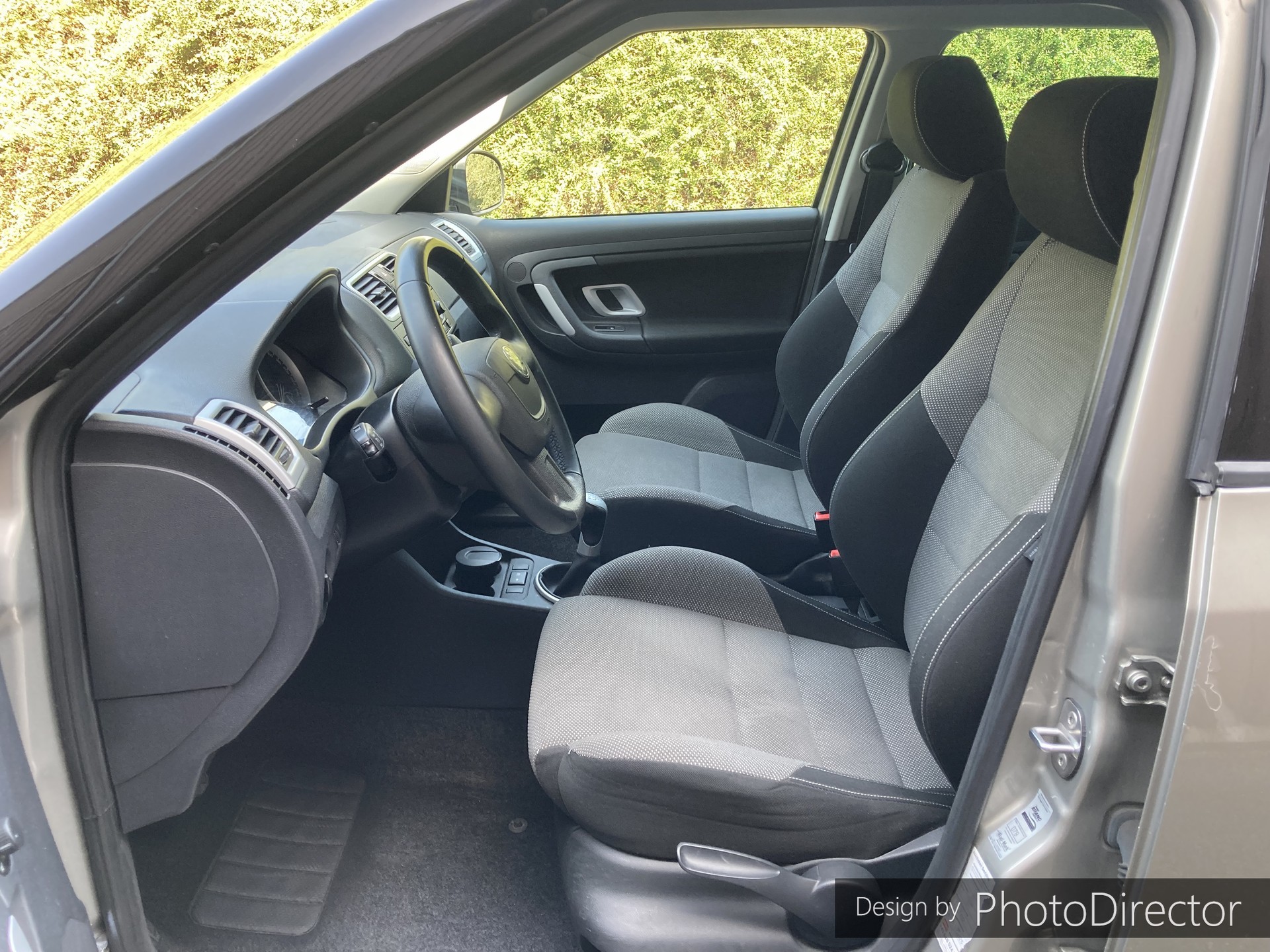 SKODA Fabia 1.4 Smile-image-3