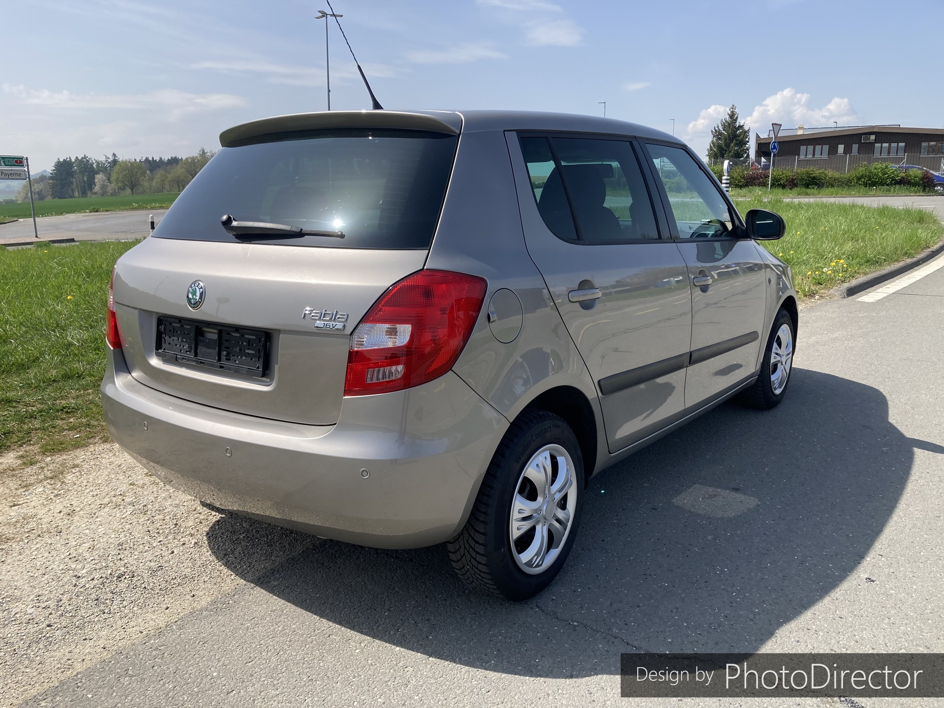 SKODA Fabia 1.4 Smile-image-1