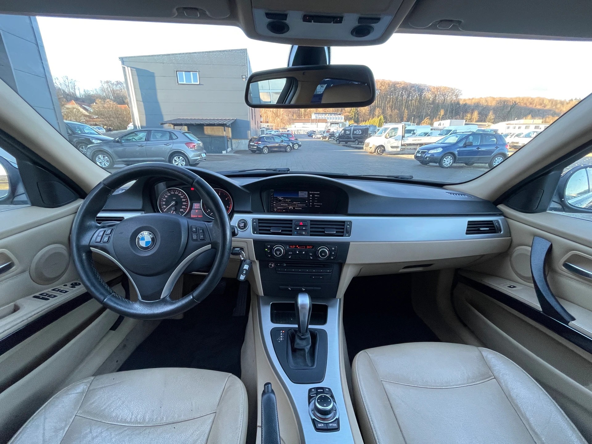 BMW 330d xDrive Touring Steptronic-image-7