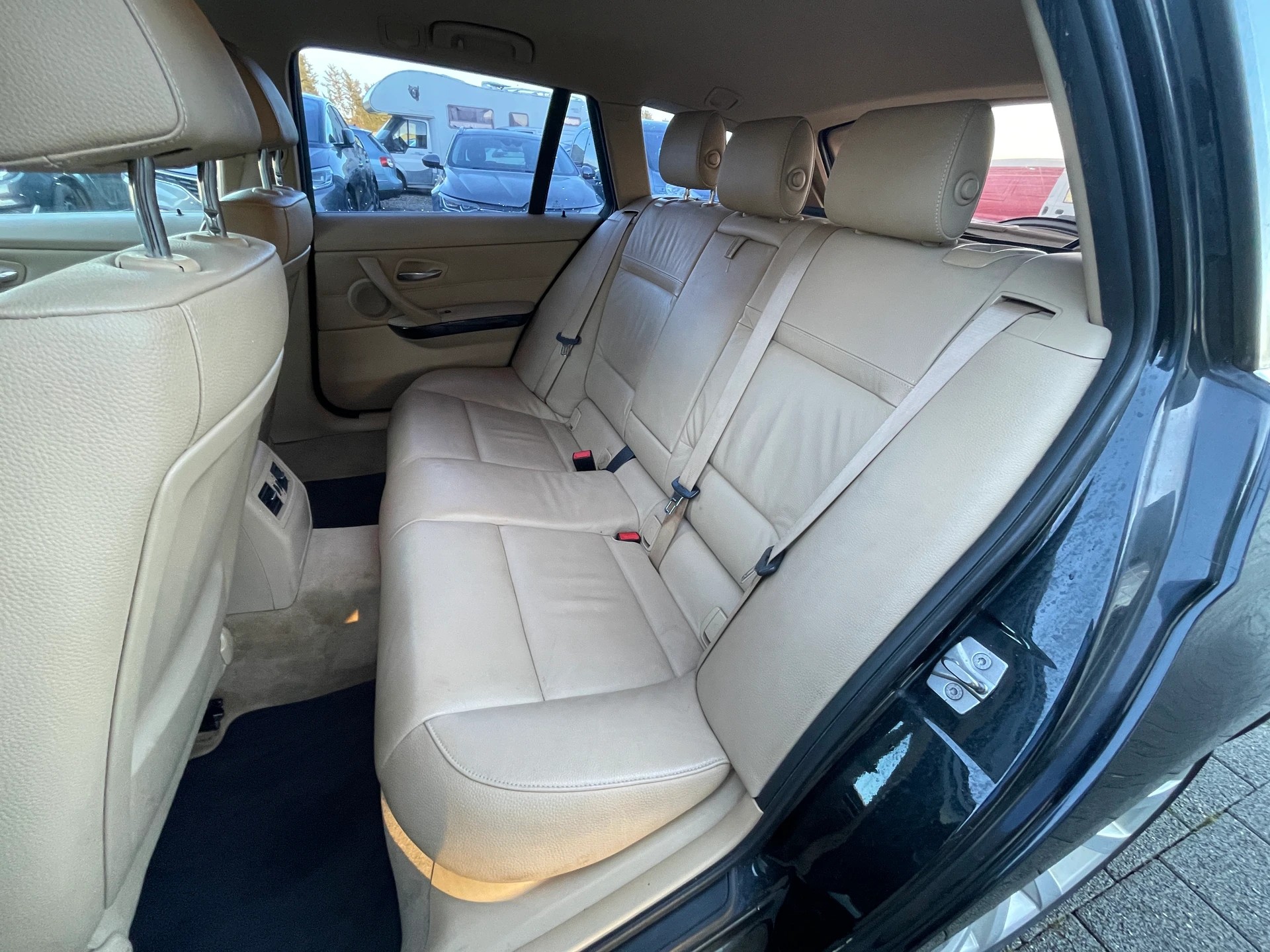 BMW 330d xDrive Touring Steptronic-image-11