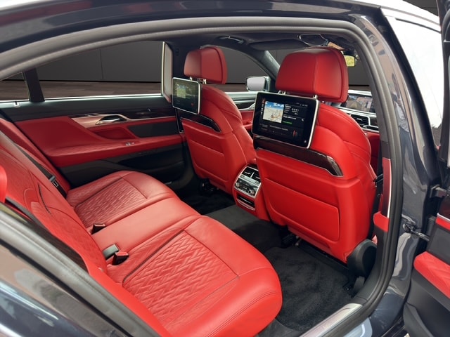 BMW 740Li xDrive Steptronic-image-12