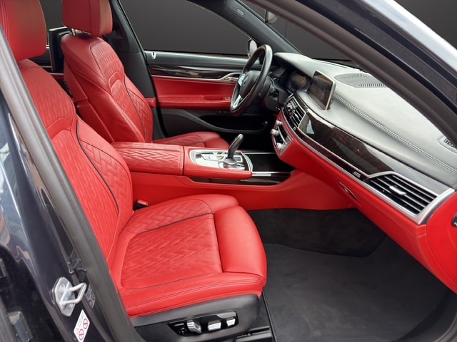 BMW 740Li xDrive Steptronic-image-11