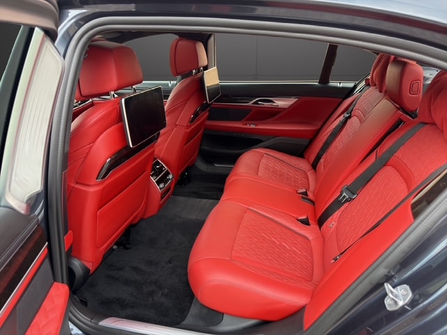 BMW 740Li xDrive Steptronic-image-10