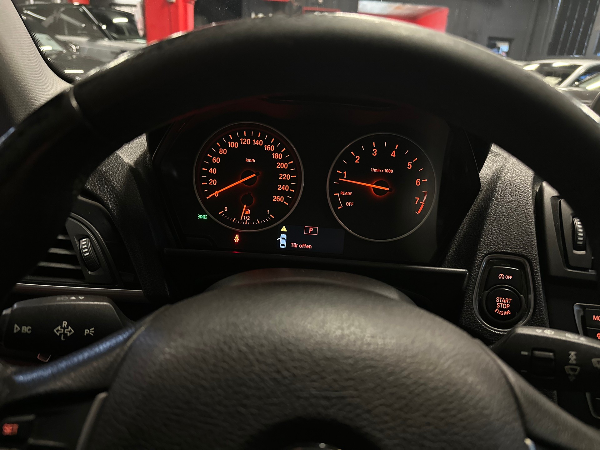 BMW 116i Urban Line Steptronic-image-13