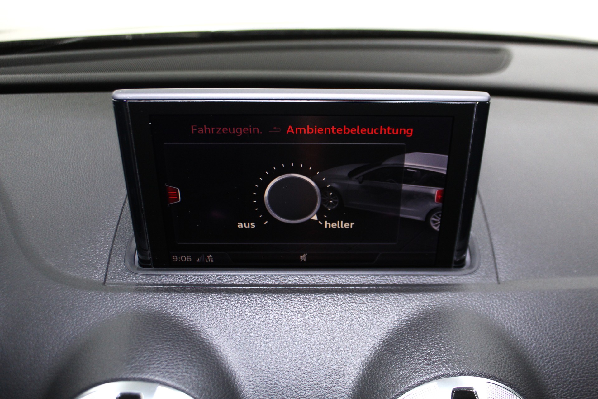 AUDI A3 Sportback 40 TFSI Sport quattro S-tronic S line Sportpaket / CH-Fahrzeug-image-24