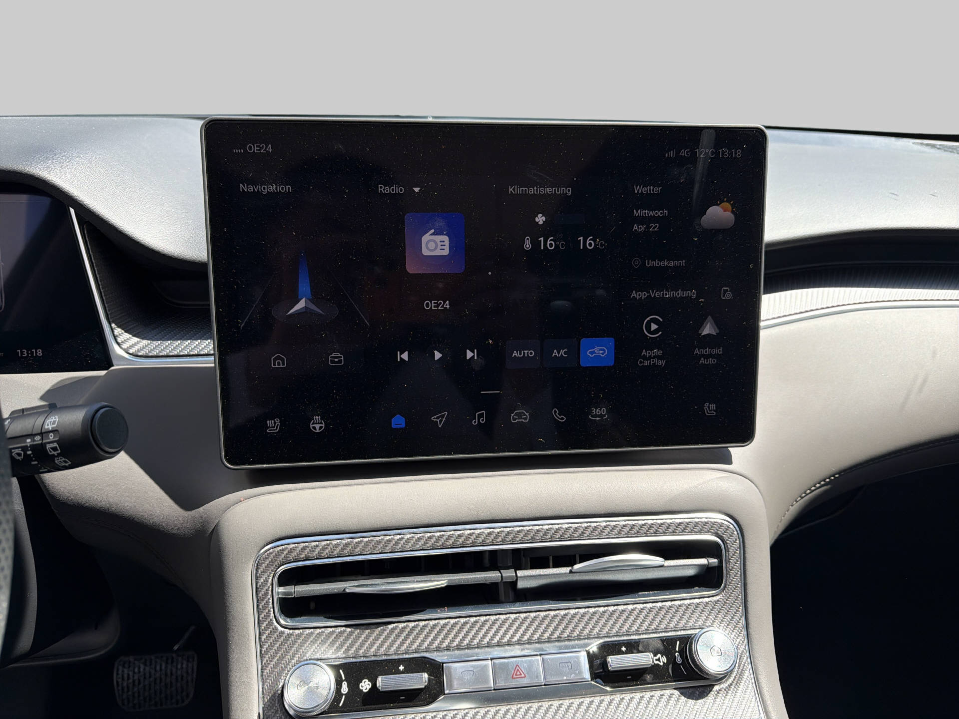 MG S6 EV 77 kWh Luxury 4WD-image-7