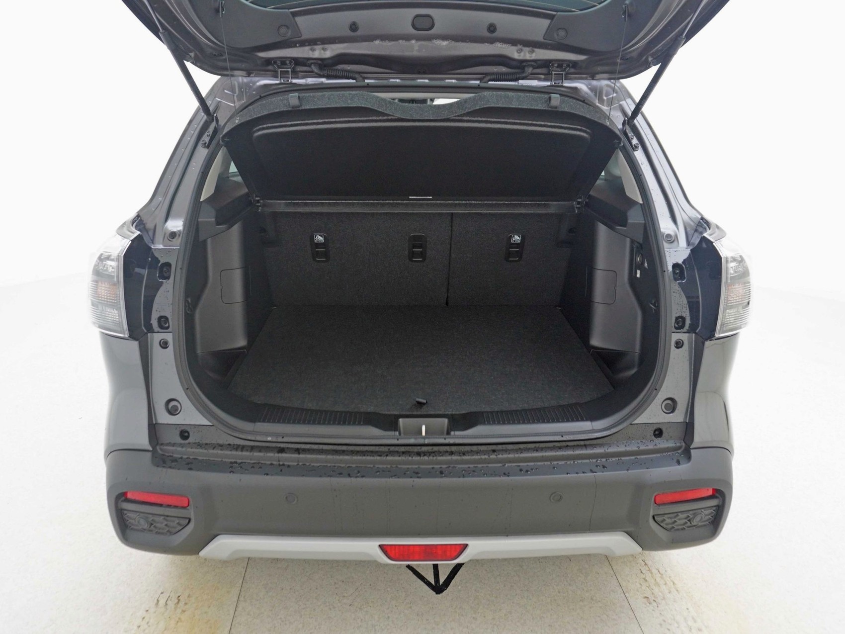 SUZUKI S-Cross 1.4 T Sakura Top Hybrid 4x4-image-17