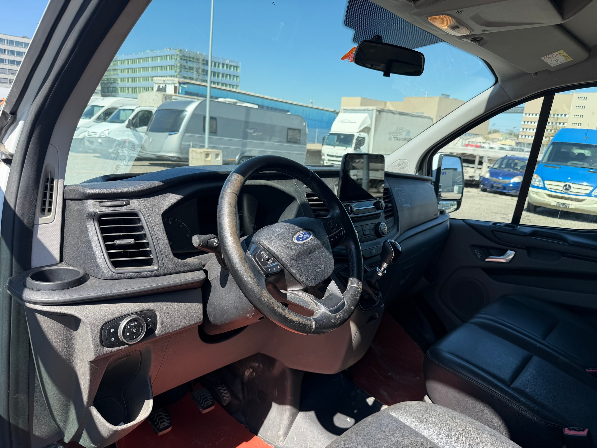 FORD Transit Custom 320 L2H1 Trend-image-11