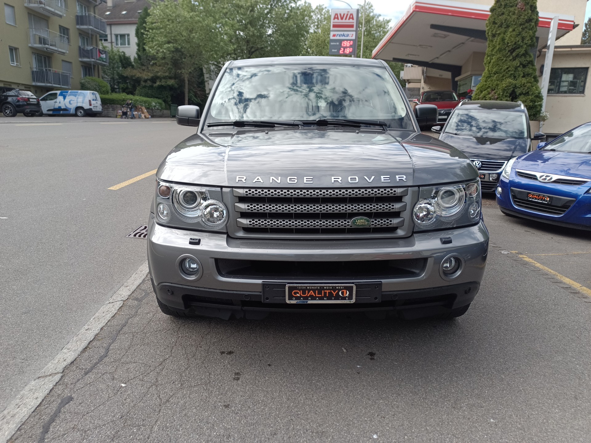 LAND ROVER Range Rover Sport 4.4 V8 HSE Automatic-image-2