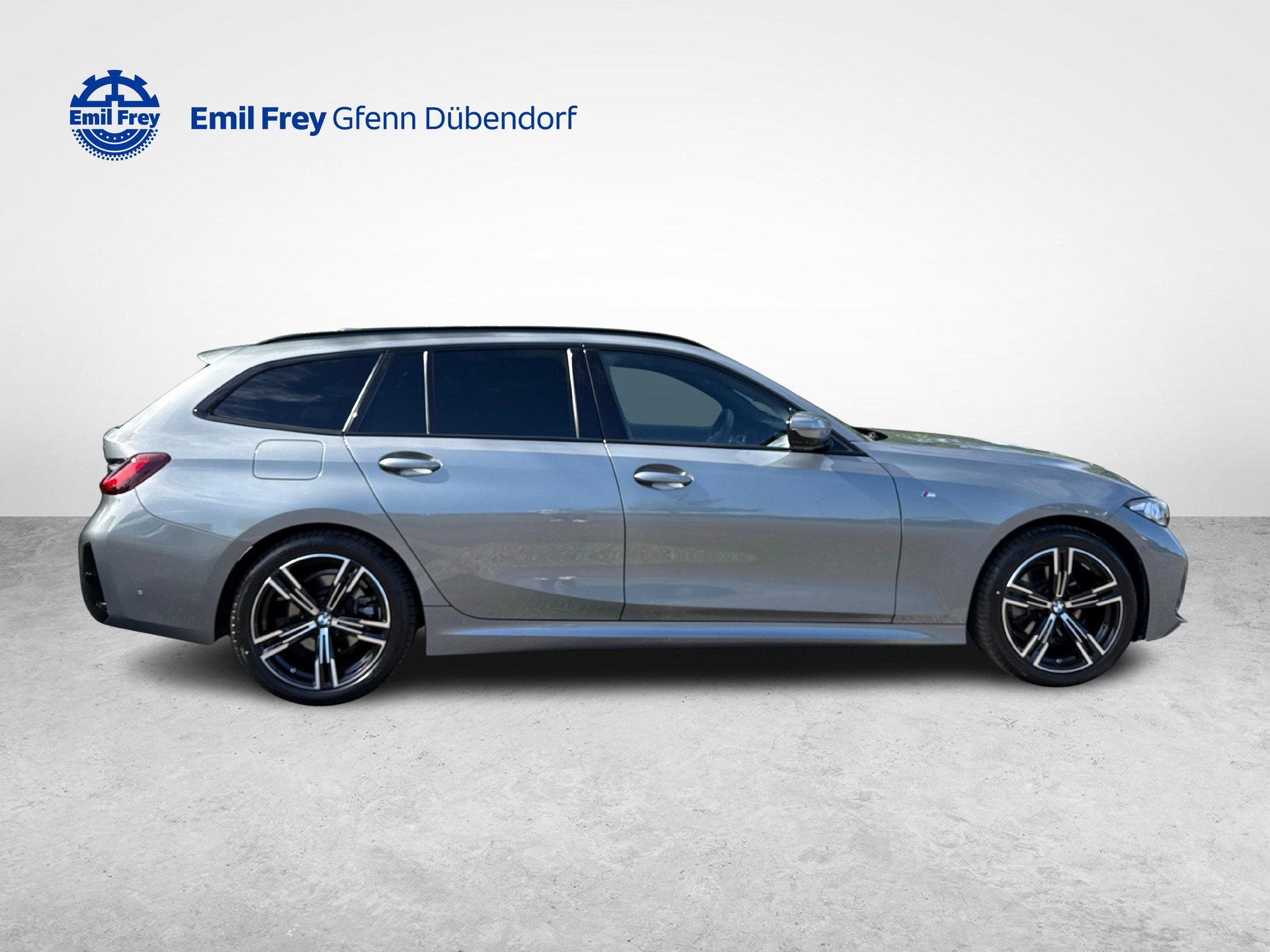 BMW 320d xDrive SAG Touring-image-6