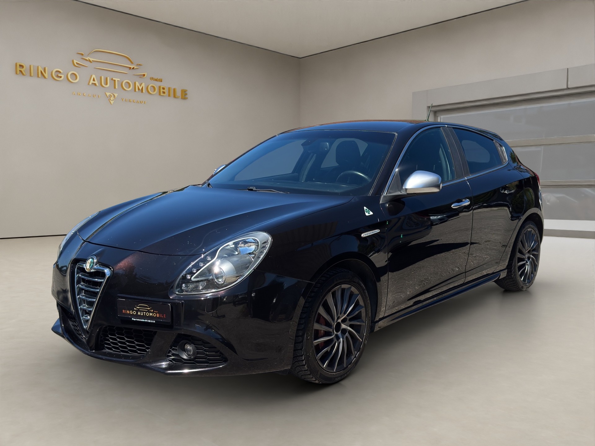 ALFA ROMEO Giulietta 1750 TBi Quadrifoglio Verde-showroom-element-2