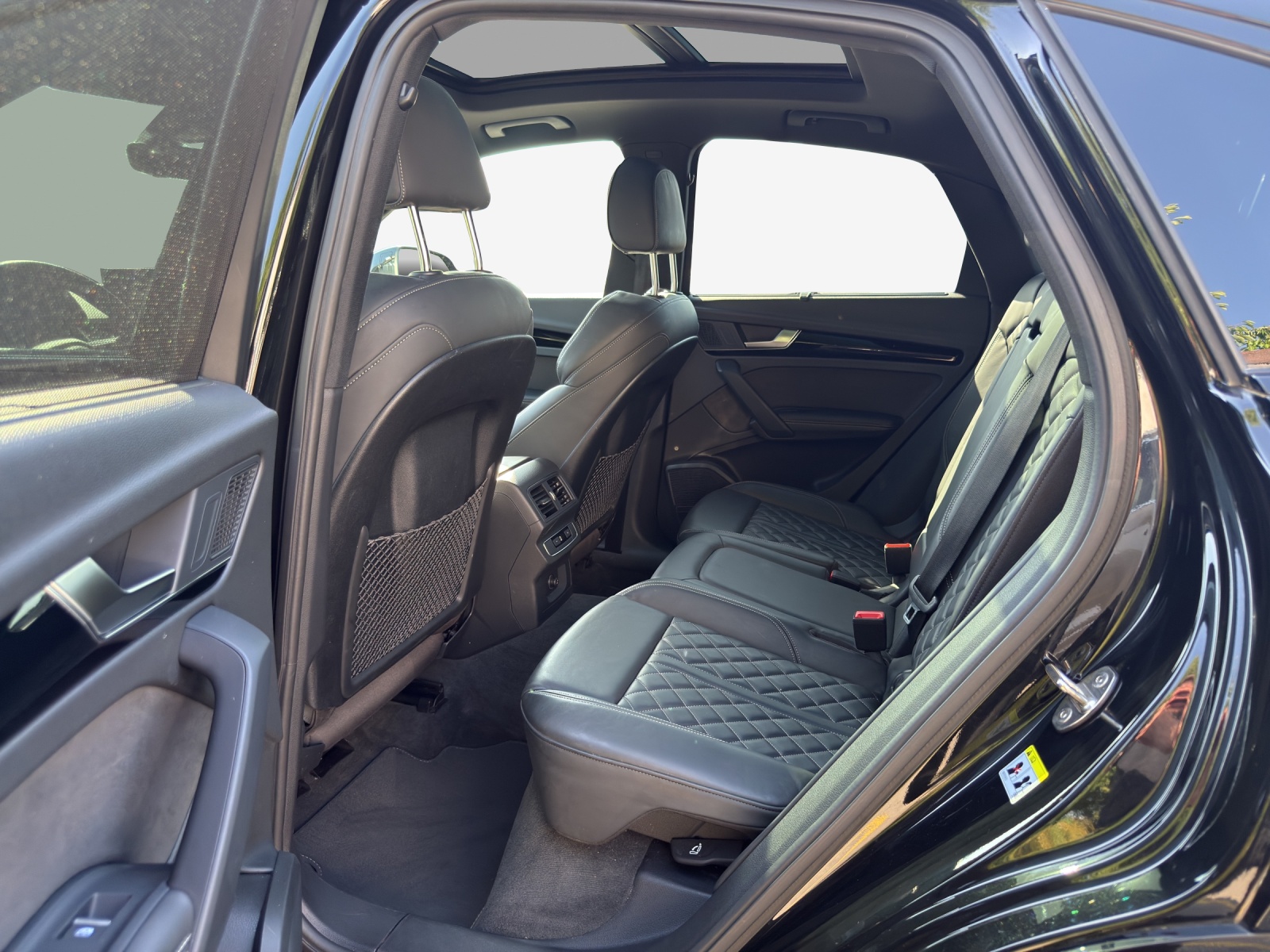 AUDI Q5 Sportback 50 TDI S line quattro tiptronic-image-11