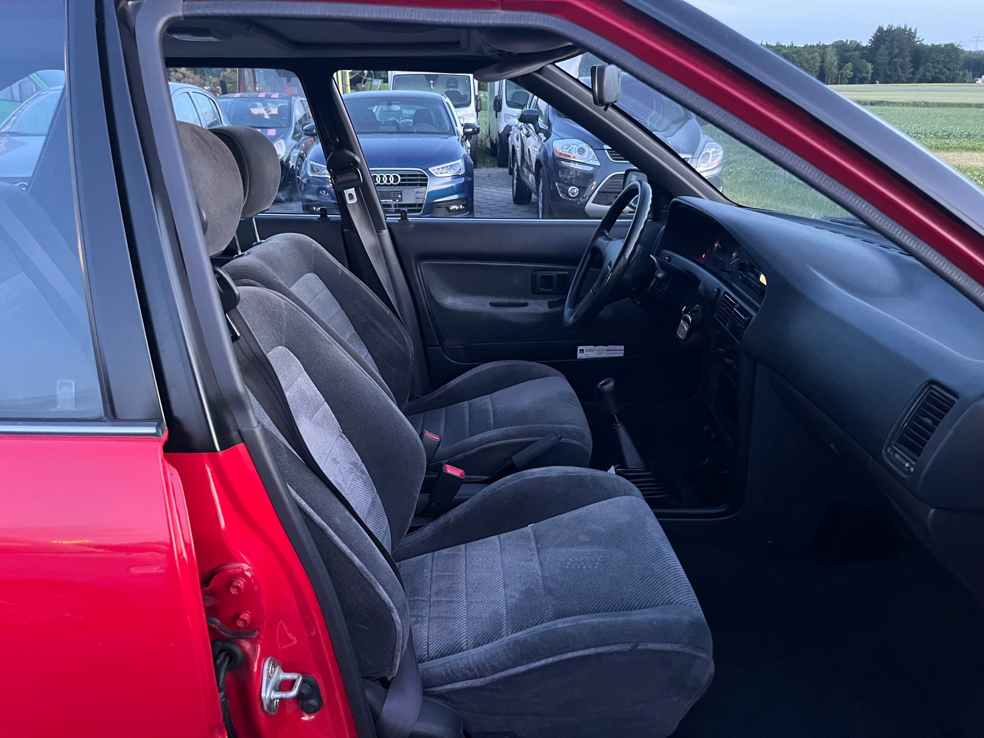 TOYOTA Corolla 1.6 Lb Brillant-image-9
