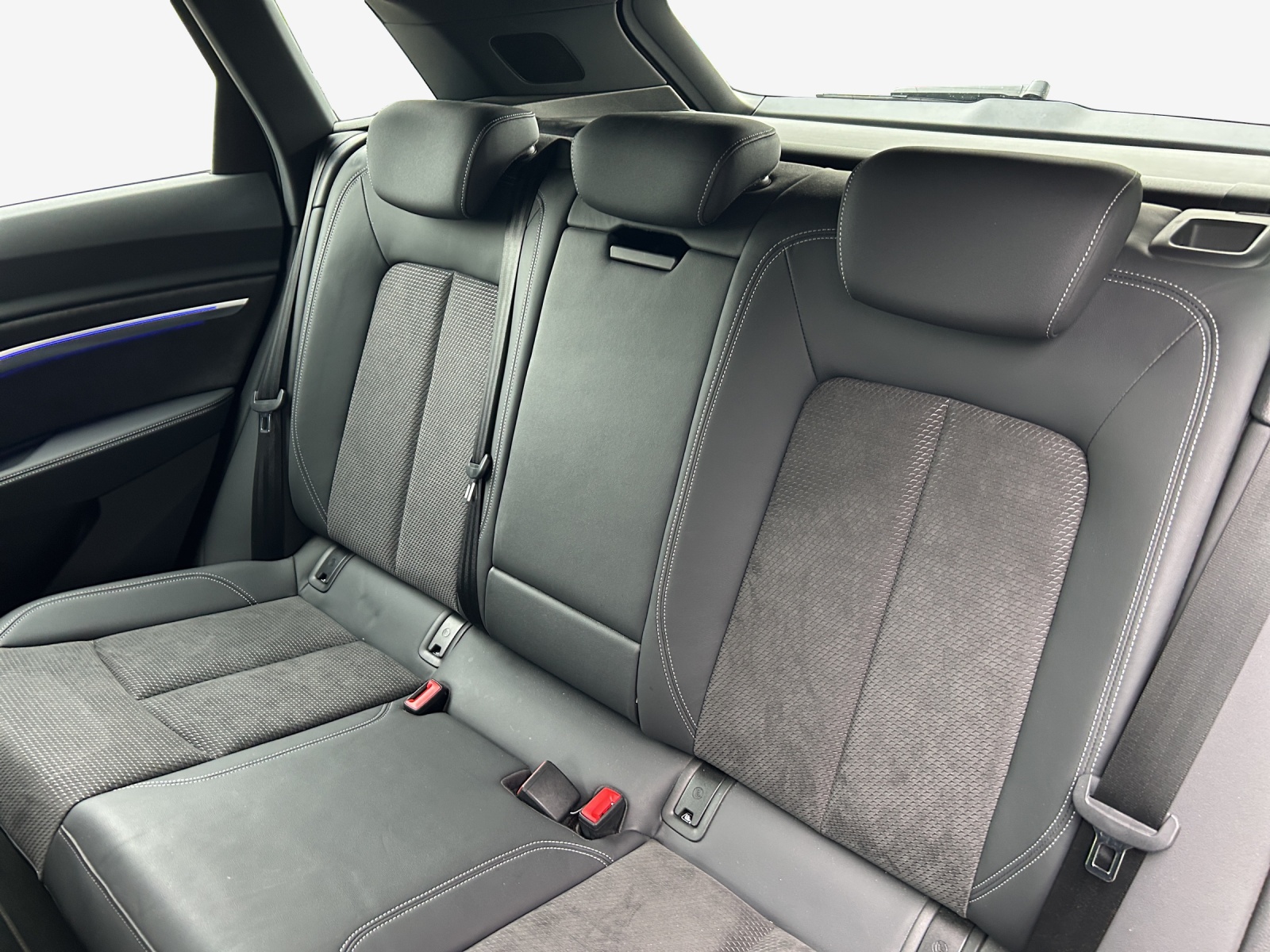 AUDI e-tron S quattro-image-12