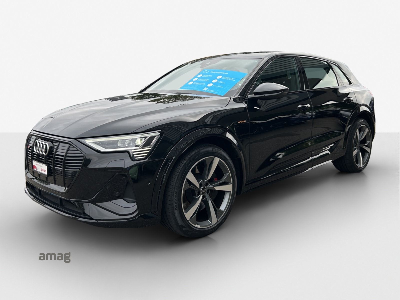 AUDI e-tron S quattro-image-0