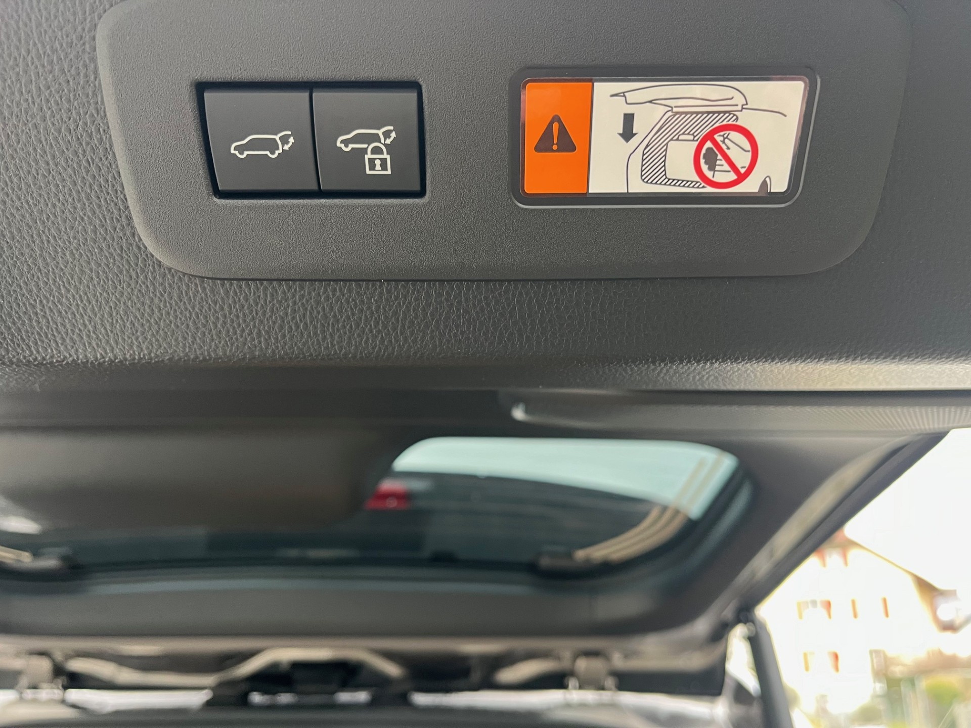 TOYOTA Land Cruiser 2.8TD Style-image-16