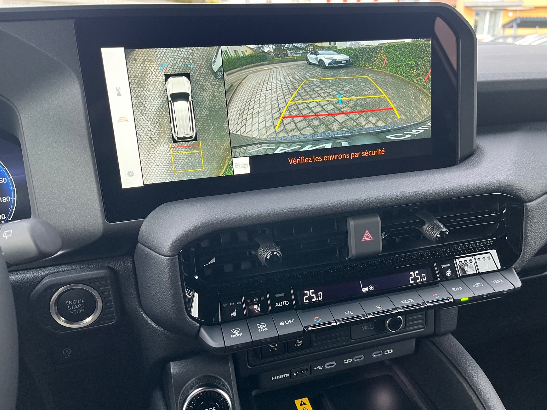 TOYOTA Land Cruiser 2.8TD Style-image-14