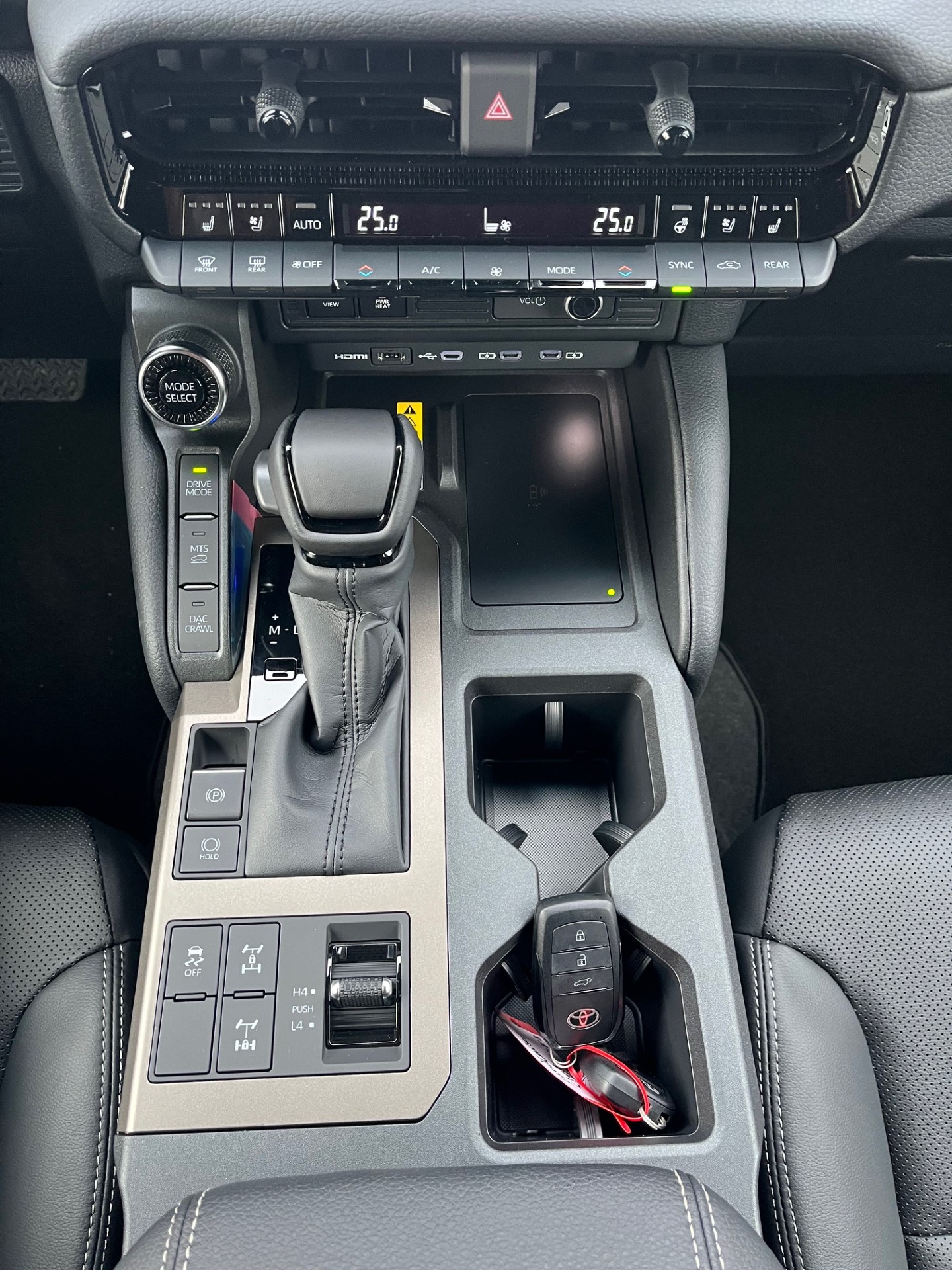 TOYOTA Land Cruiser 2.8TD Style-image-13