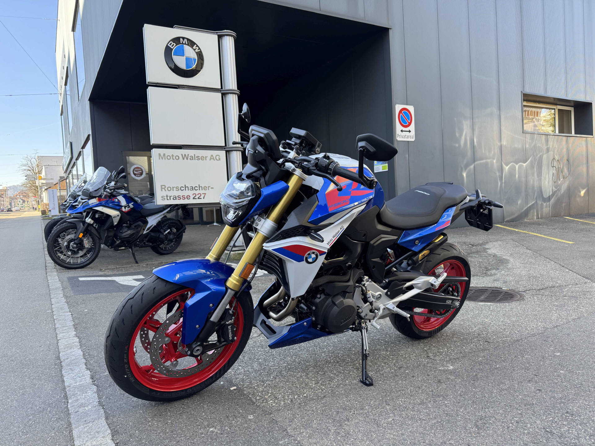 BMW F 900 R A2