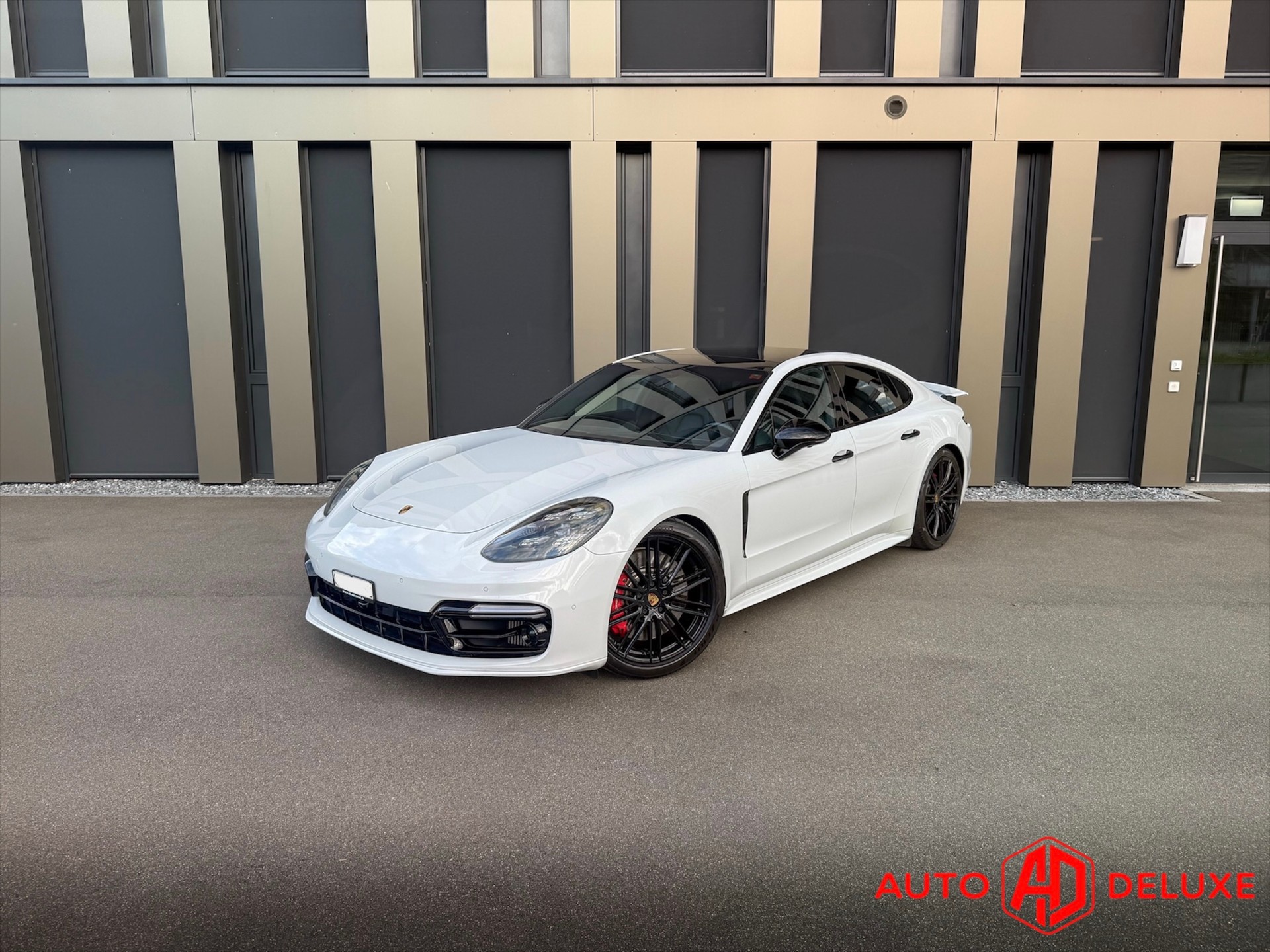 PORSCHE Panamera Turbo PDK