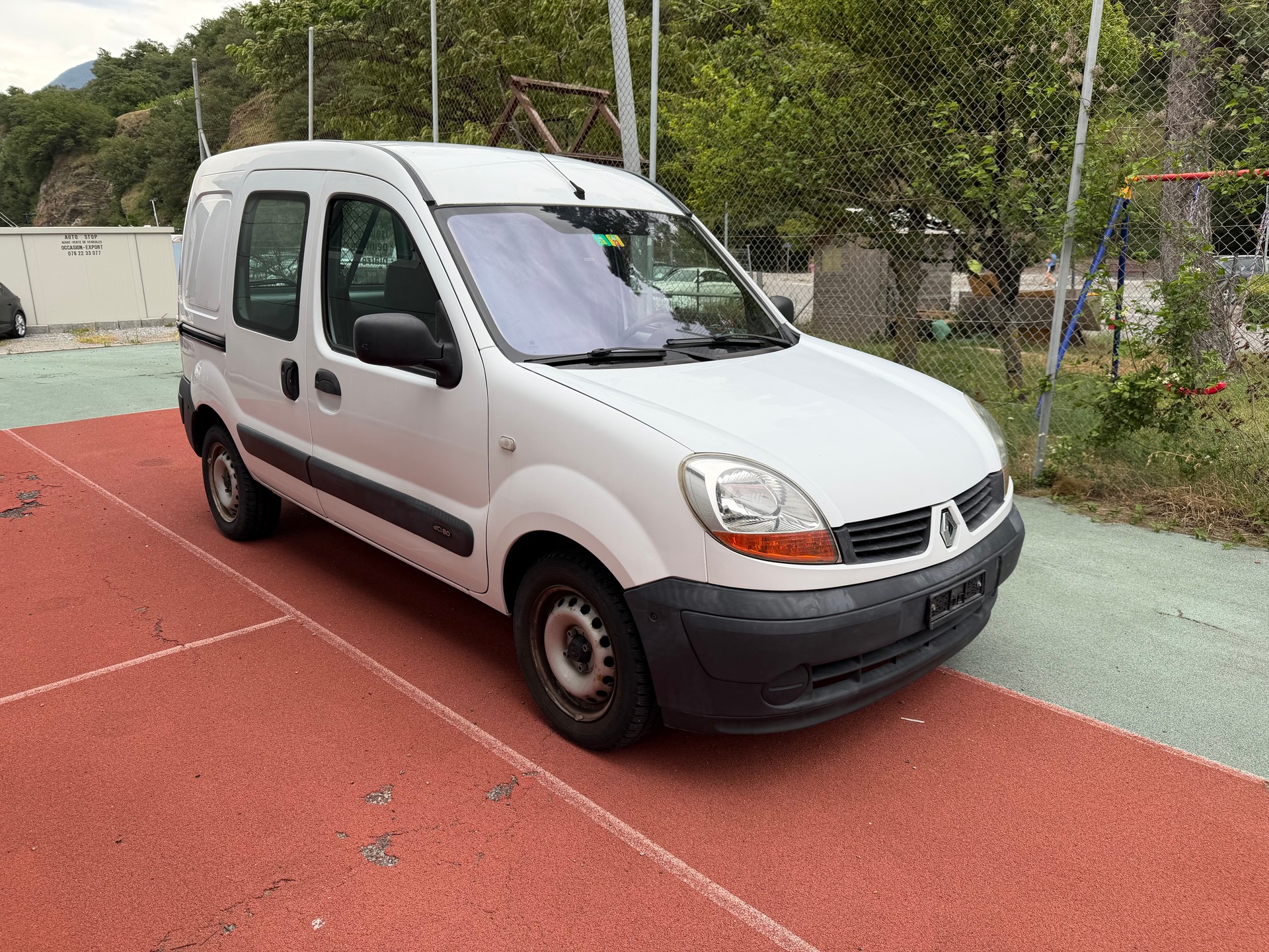 RENAULT Kangoo 1.5 dCi-image-1