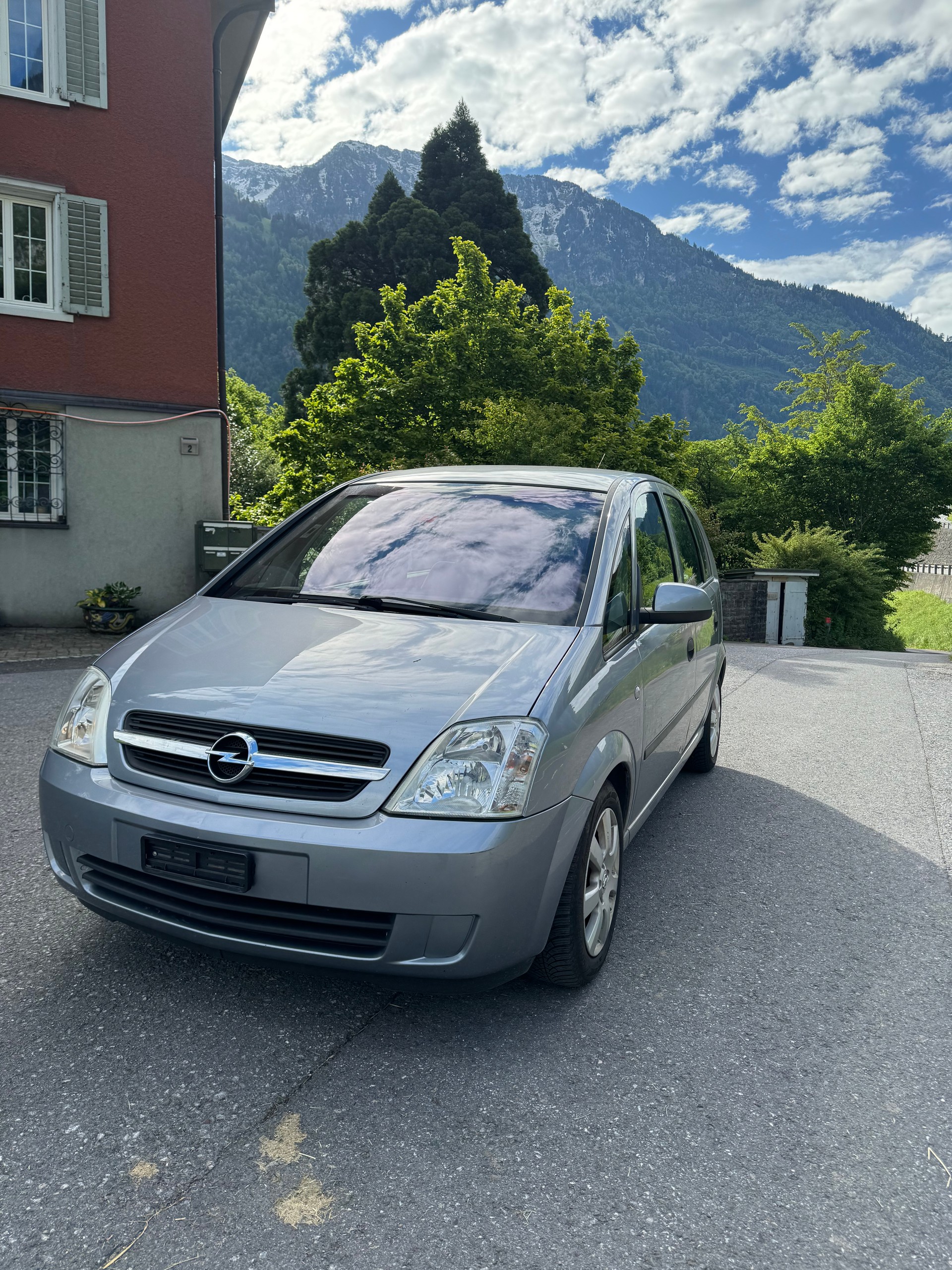 OPEL Meriva 1.6i 16V Essentia-image-4
