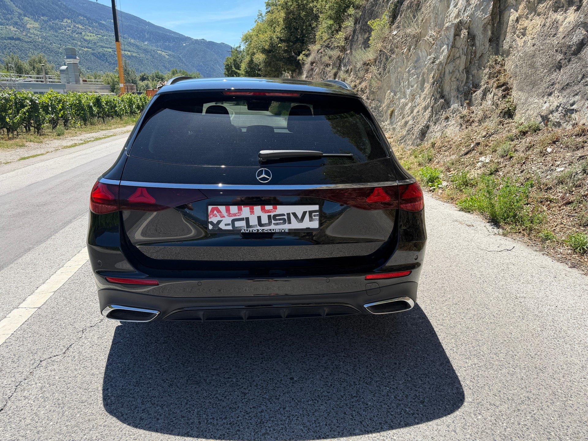 MERCEDES-BENZ E 220 d T 4Matic 9G-Tronic-image-4