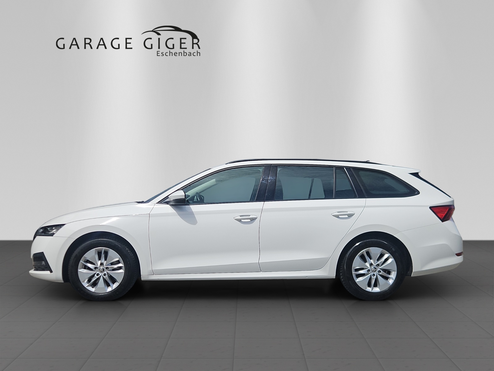 SKODA Octavia Combi 2.0 TDI DSG Ambition 4x4-image-1