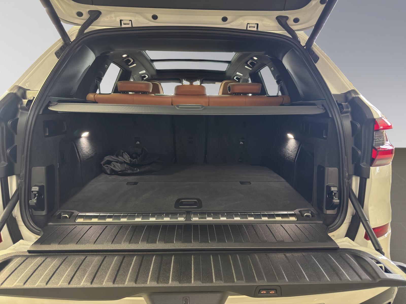 BMW X5 45e xDrive SAG-image-16