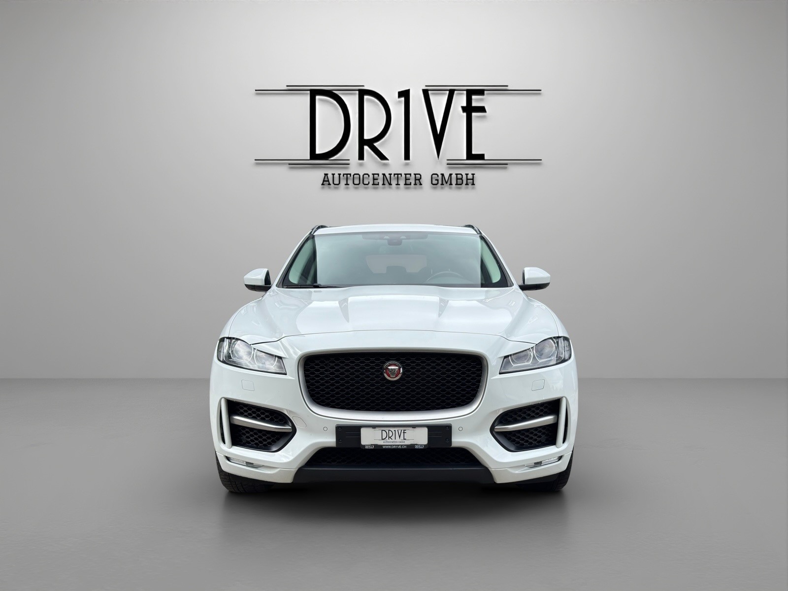 JAGUAR F-Pace 3.0 TD R-Sport AWD Automatik-image-1