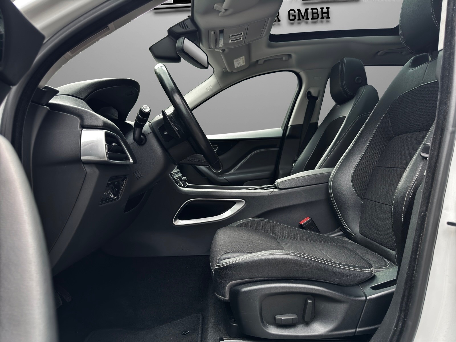 JAGUAR F-Pace 3.0 TD R-Sport AWD Automatik-image-7