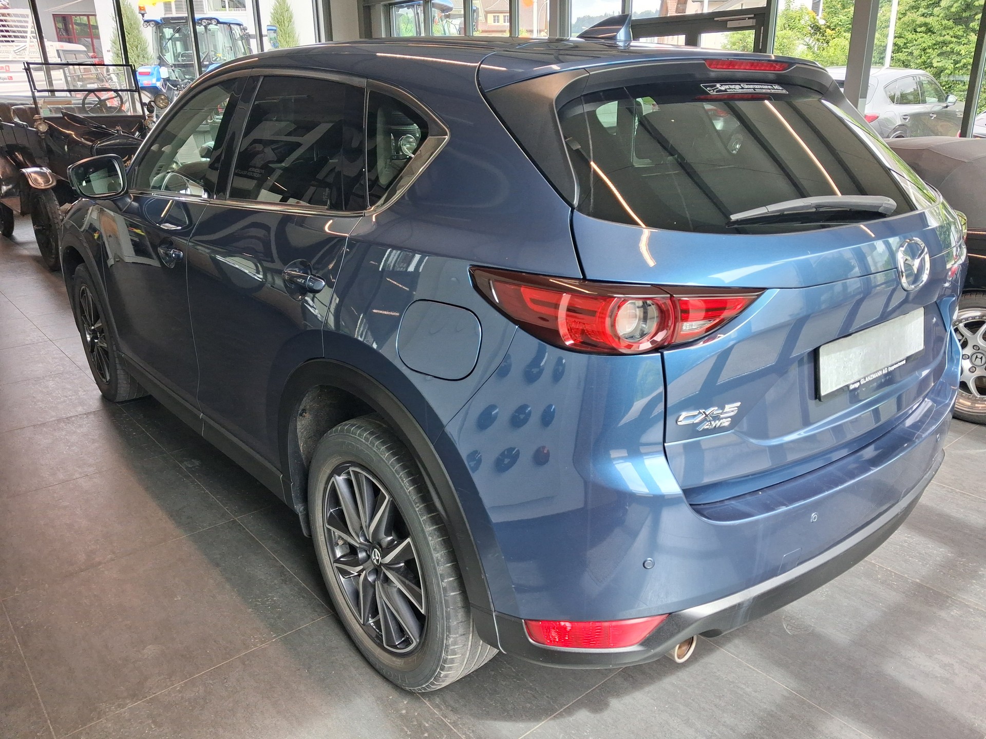 MAZDA CX-5 SKYACTIV-G 194 Revolution AWD Automat-image-2