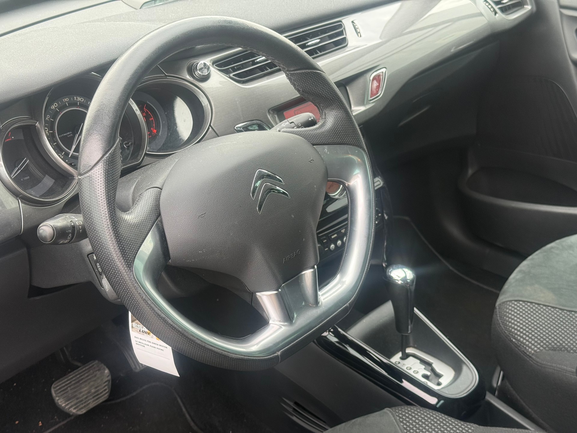 CITROEN C3 1.6i 16V Exclusive Automatic (MFK,SERVICE)-image-7