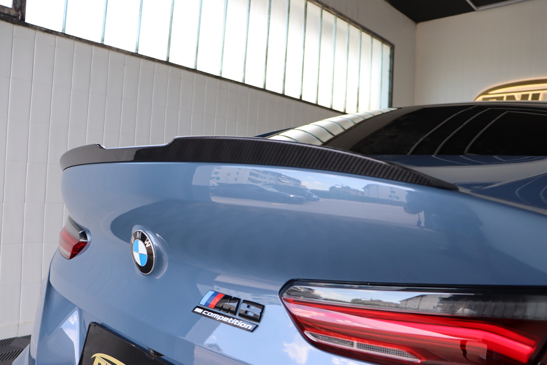 BMW M8 xDrive M Competition Steptronic**BMW INDIVIDUAL**-image-10
