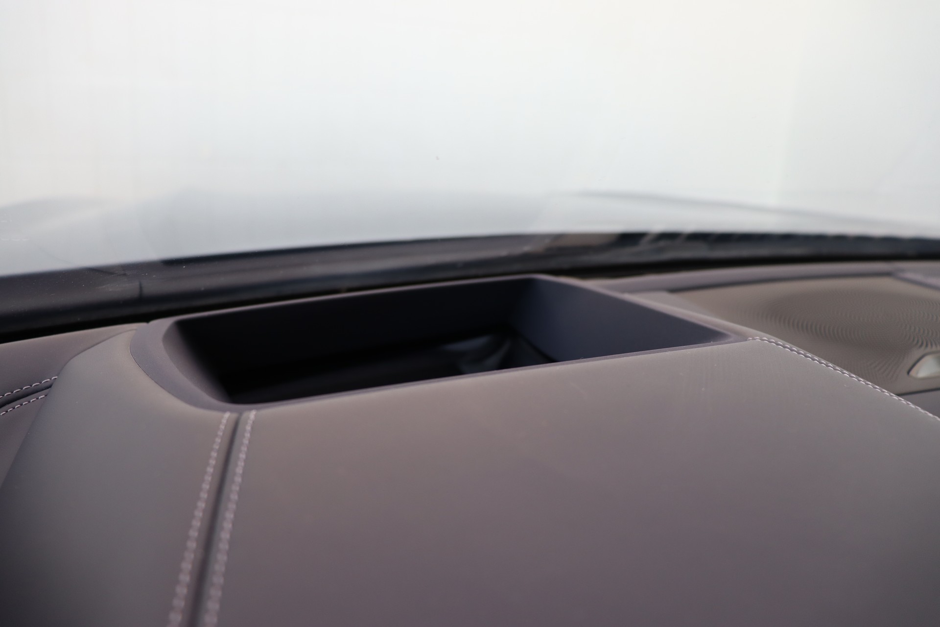 BMW M8 xDrive M Competition Steptronic**BMW INDIVIDUAL**-image-29