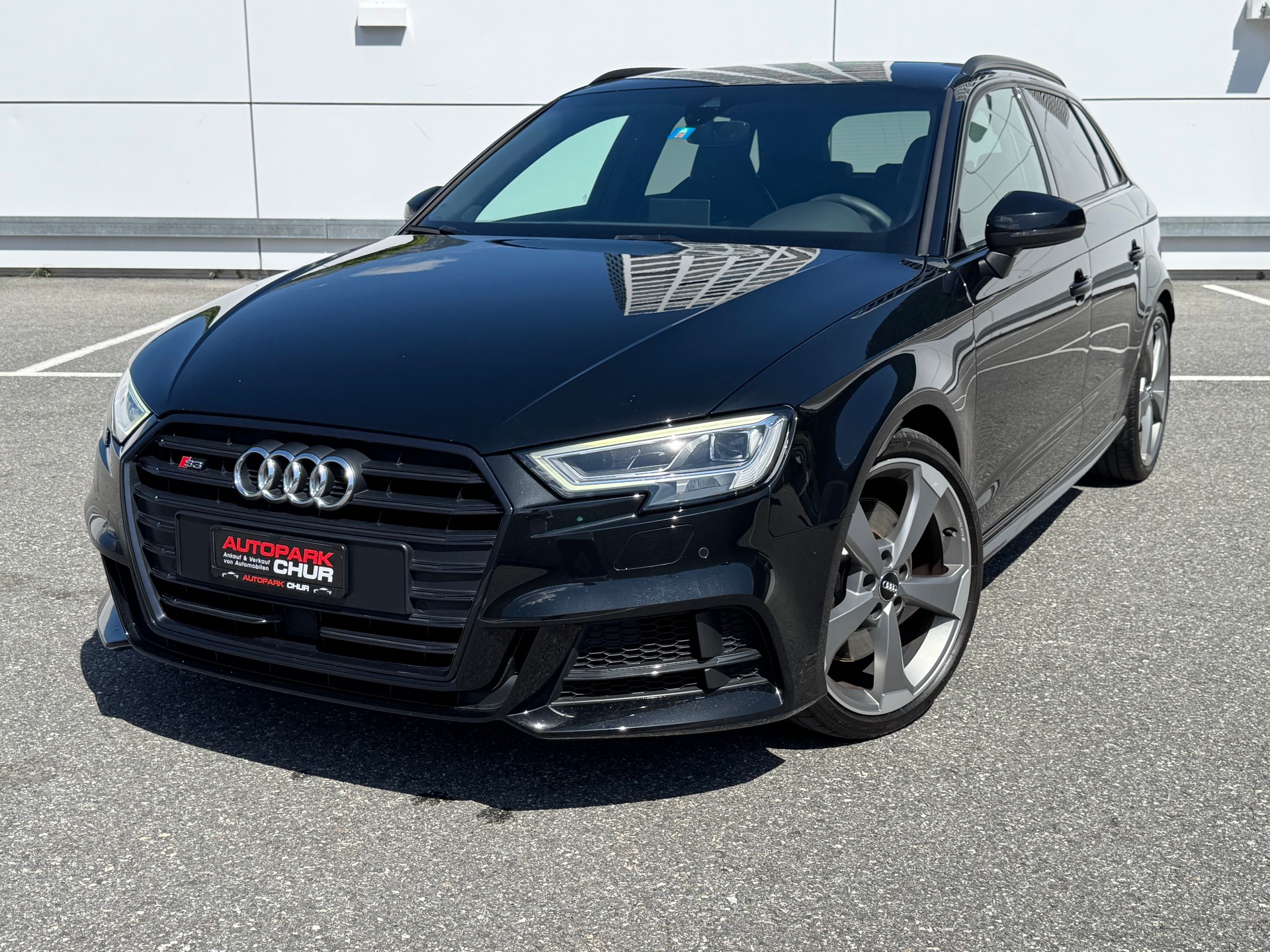 AUDI S3 Sportback 2.0 TFSI quattro S-tronic-image-0