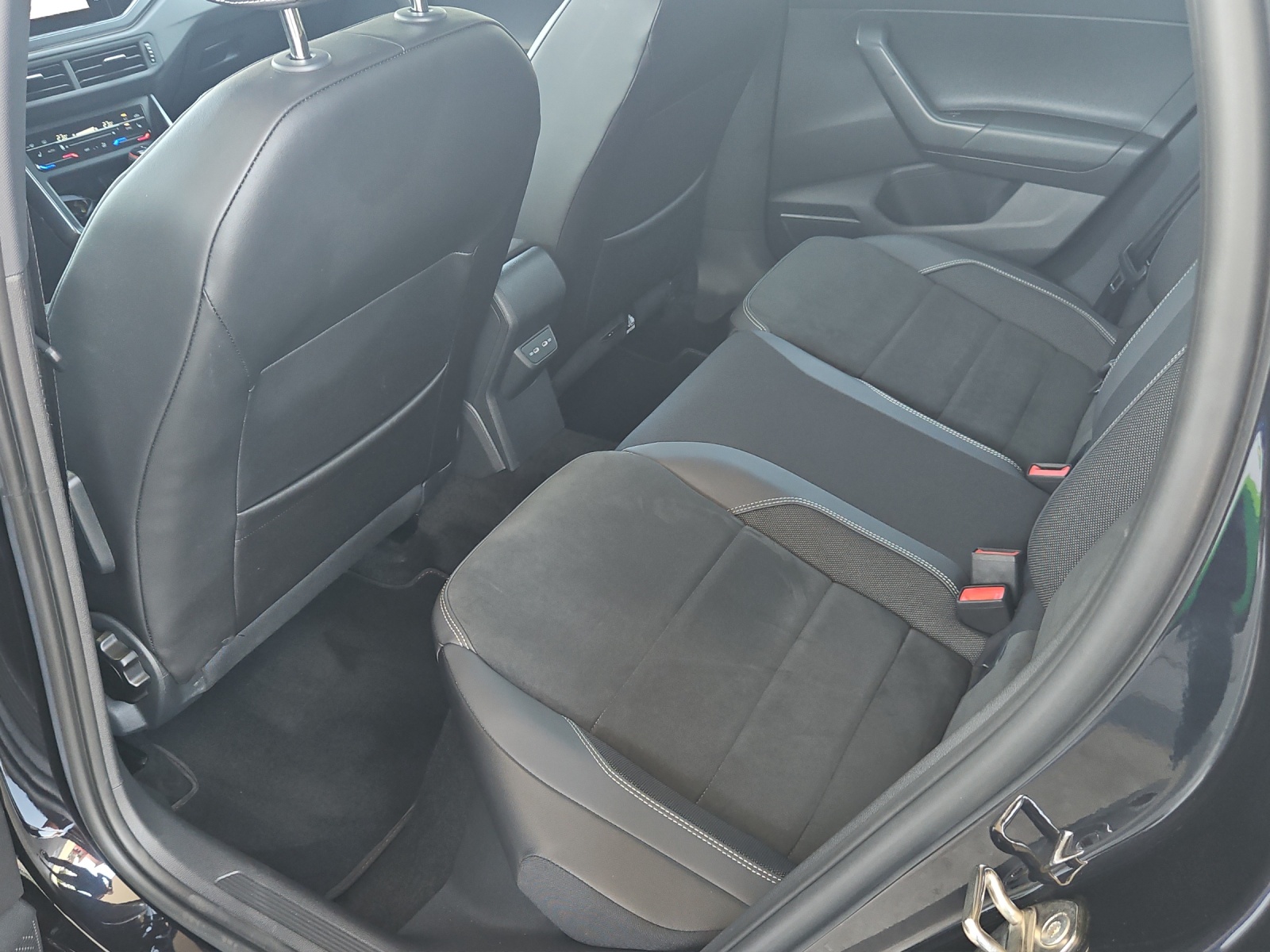 VW Polo 2.0 TSI GTI DSG-image-20