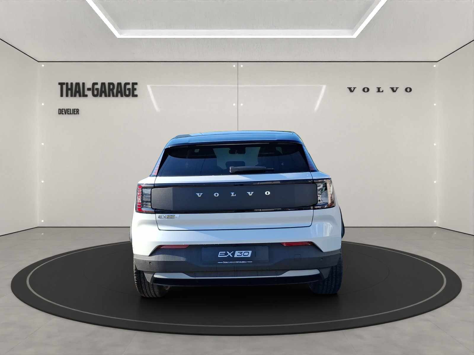 VOLVO EX30 CC E60 Twin Performance AWD-image-3