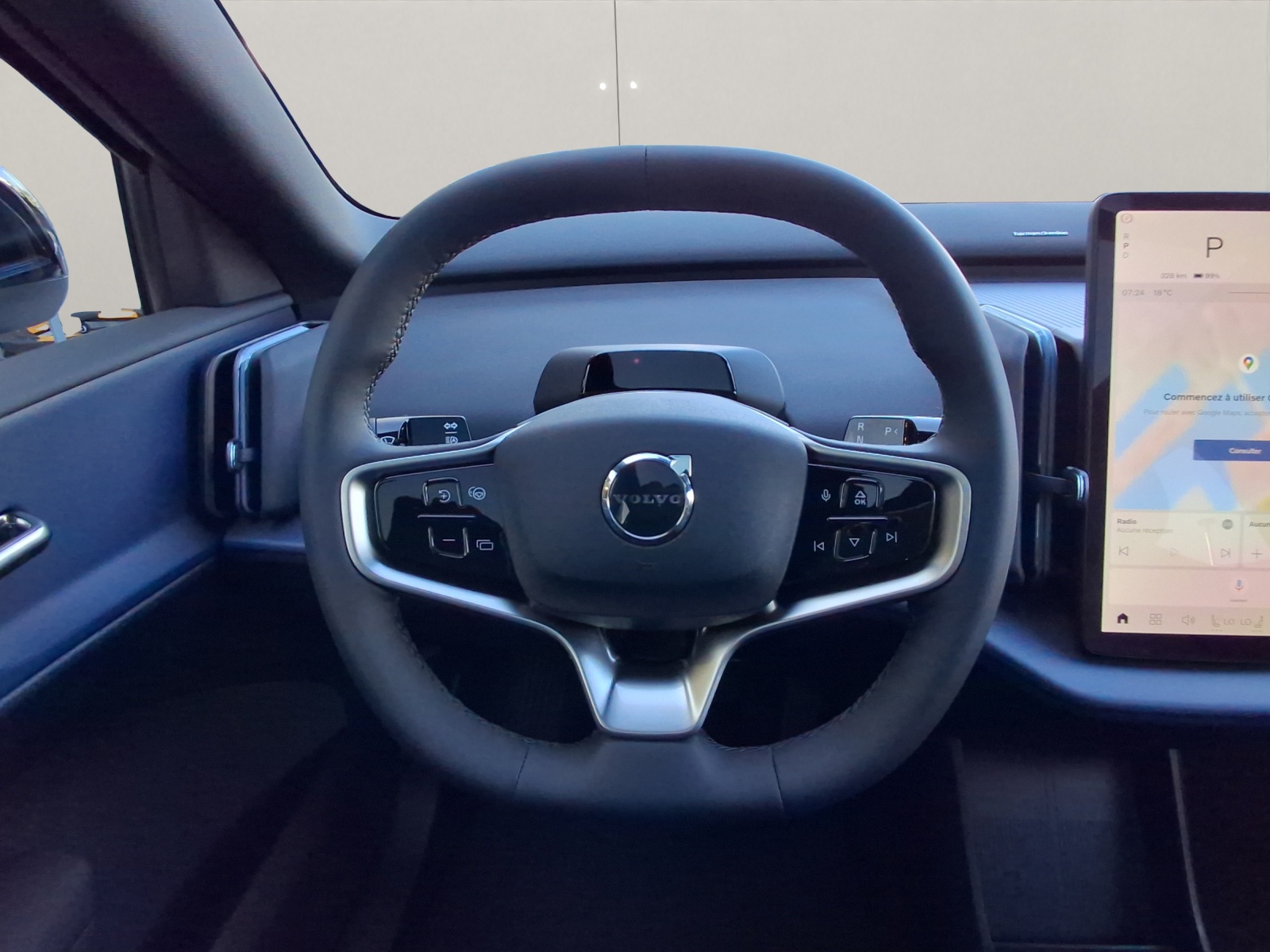 VOLVO EX30 CC E60 Twin Performance AWD-image-7