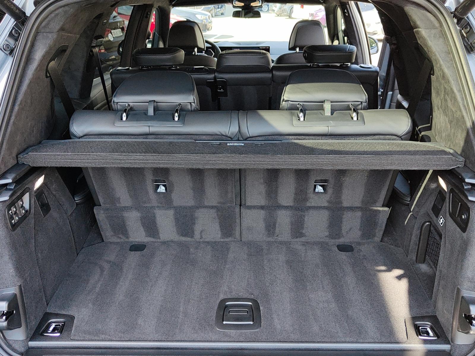BMW X7 40d xDrive-image-21