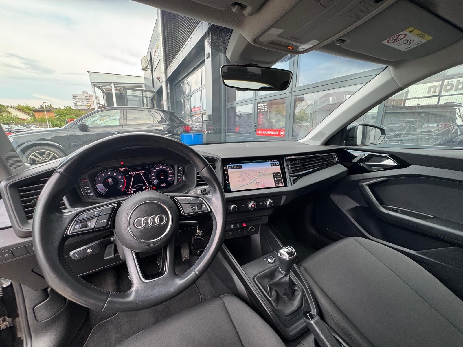 AUDI A1 Sportback 30 TFSI-image-9