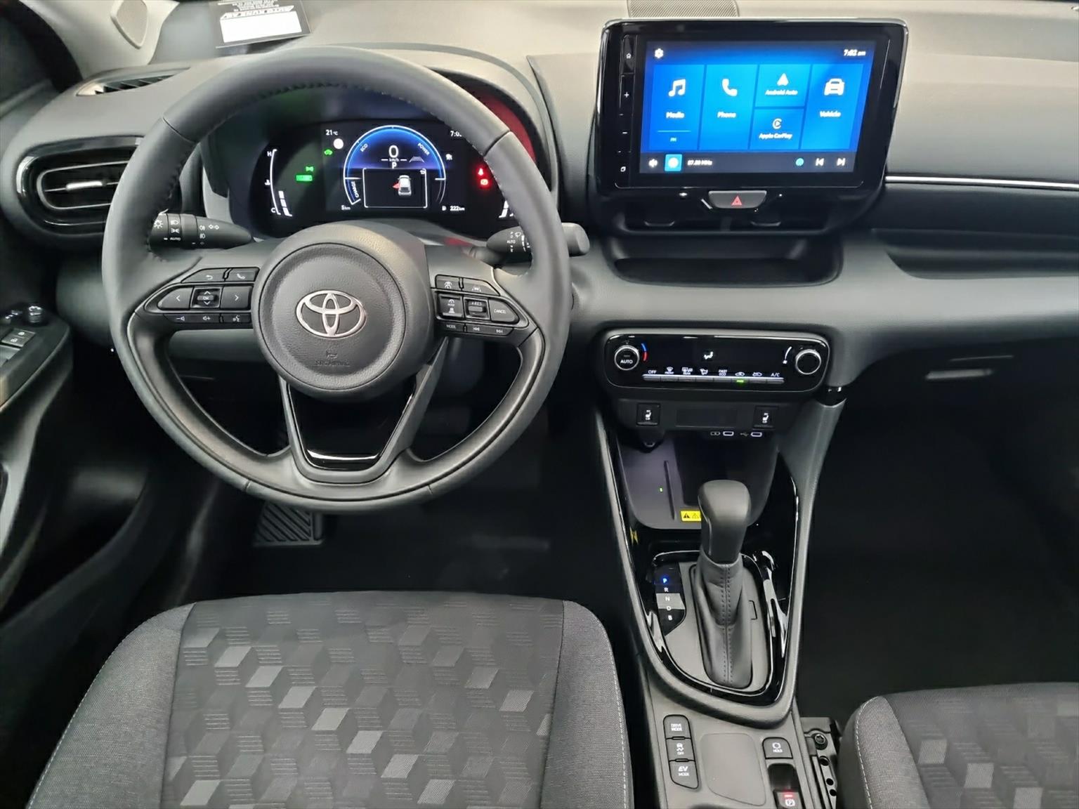 TOYOTA Yaris 1.5 Hybrid e-CVT Trend-image-5