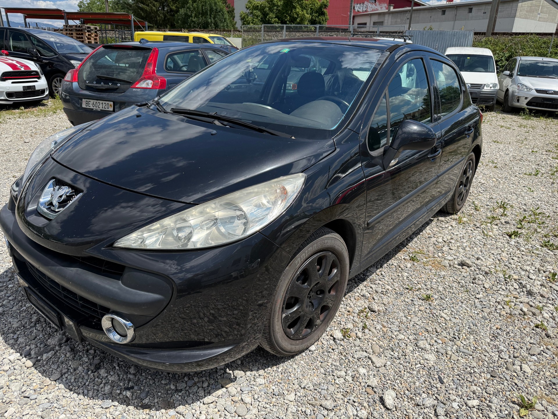 PEUGEOT 207 1.6 16V XS-image-2