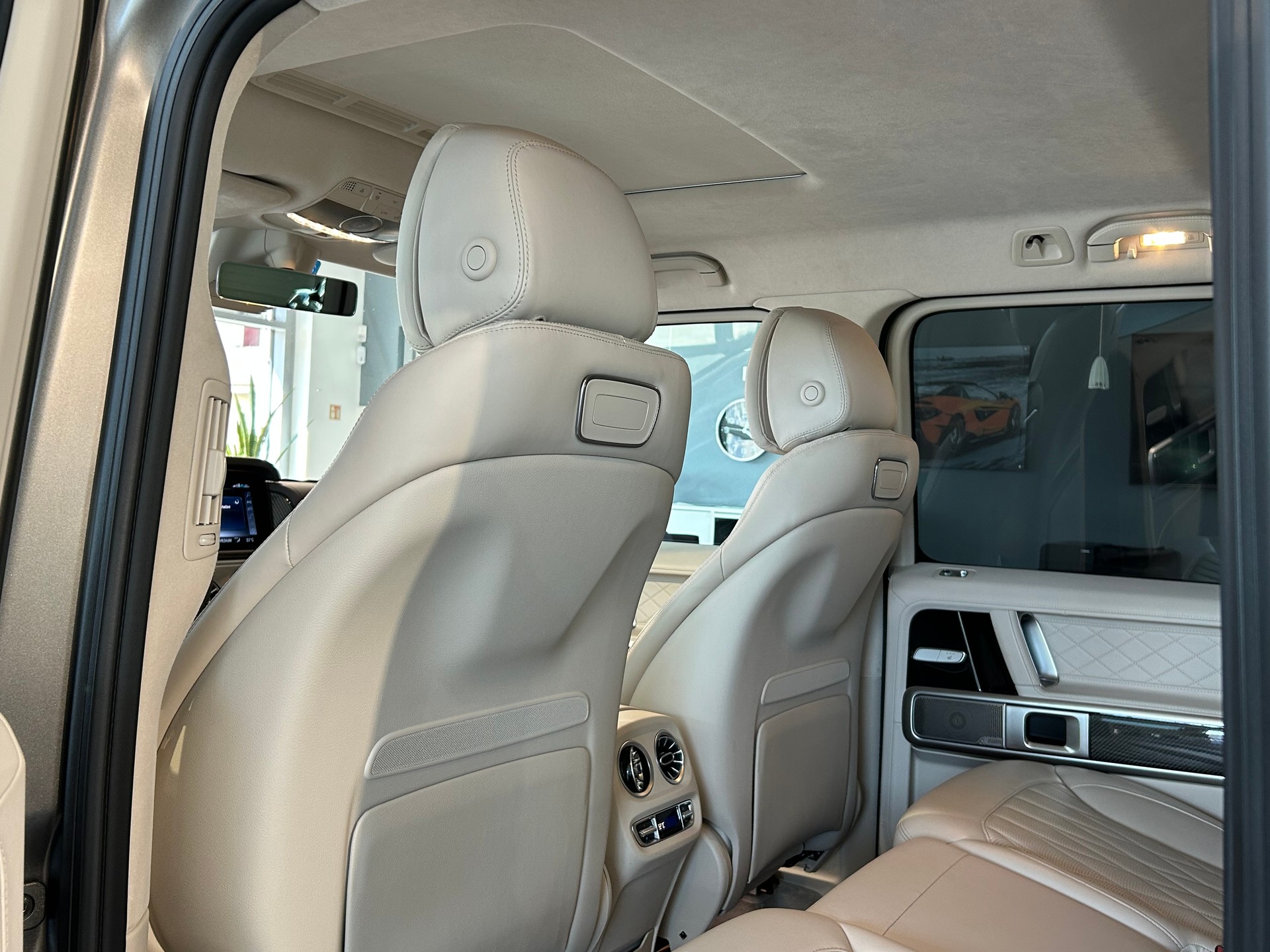 MERCEDES-BENZ G 63 AMG Speedshift Plus G-Tronic-image-15