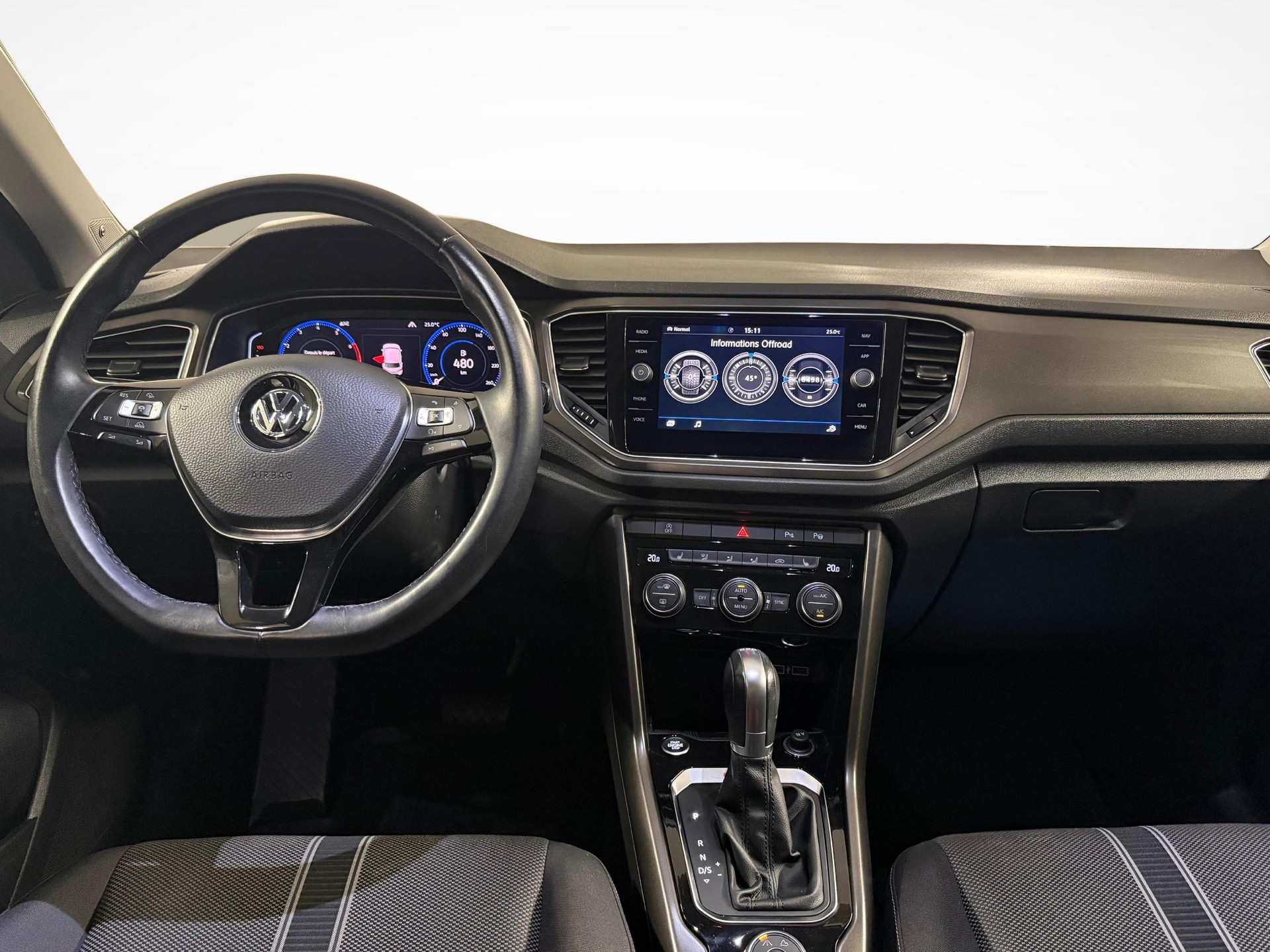 VW T-Roc 2.0 TSI Sport DSG 4motion-image-12