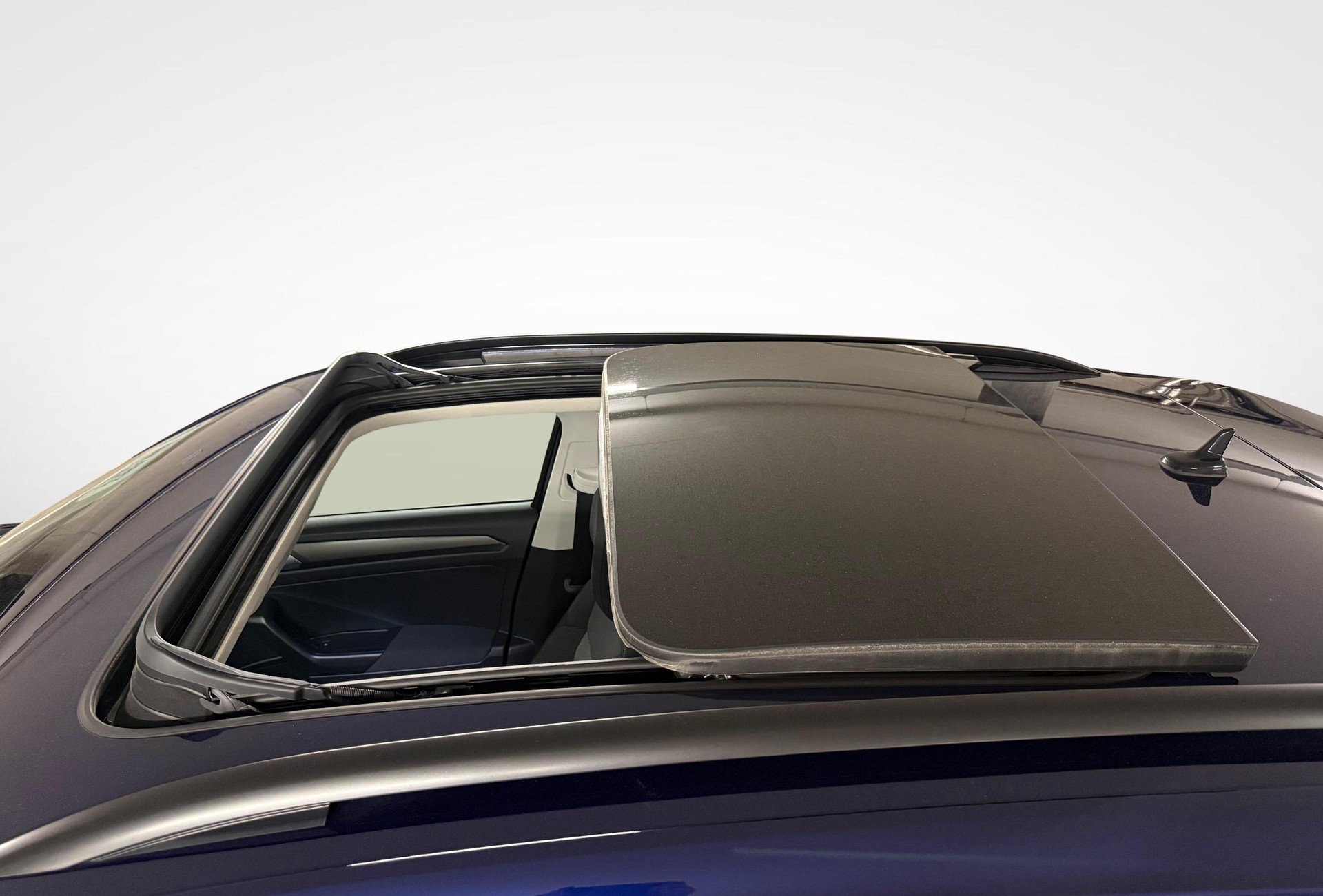 VW T-Roc 2.0 TSI Sport DSG 4motion-image-9