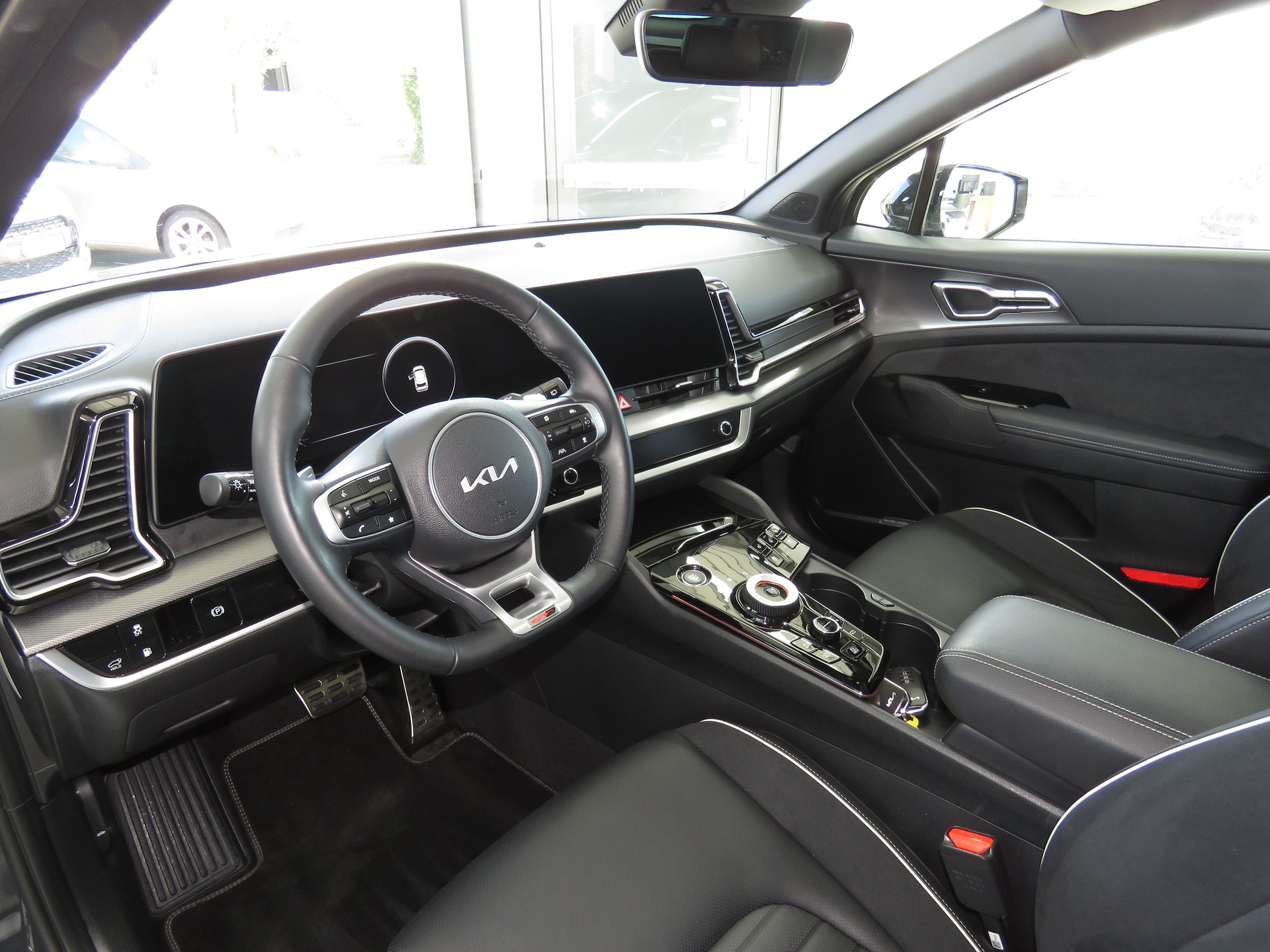 KIA Sportage 1.6T-GDi PHEV GT-Line 4x4 Automat-image-6