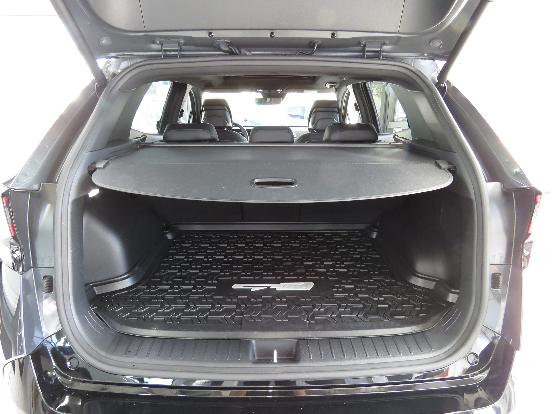 KIA Sportage 1.6T-GDi PHEV GT-Line 4x4 Automat-image-10