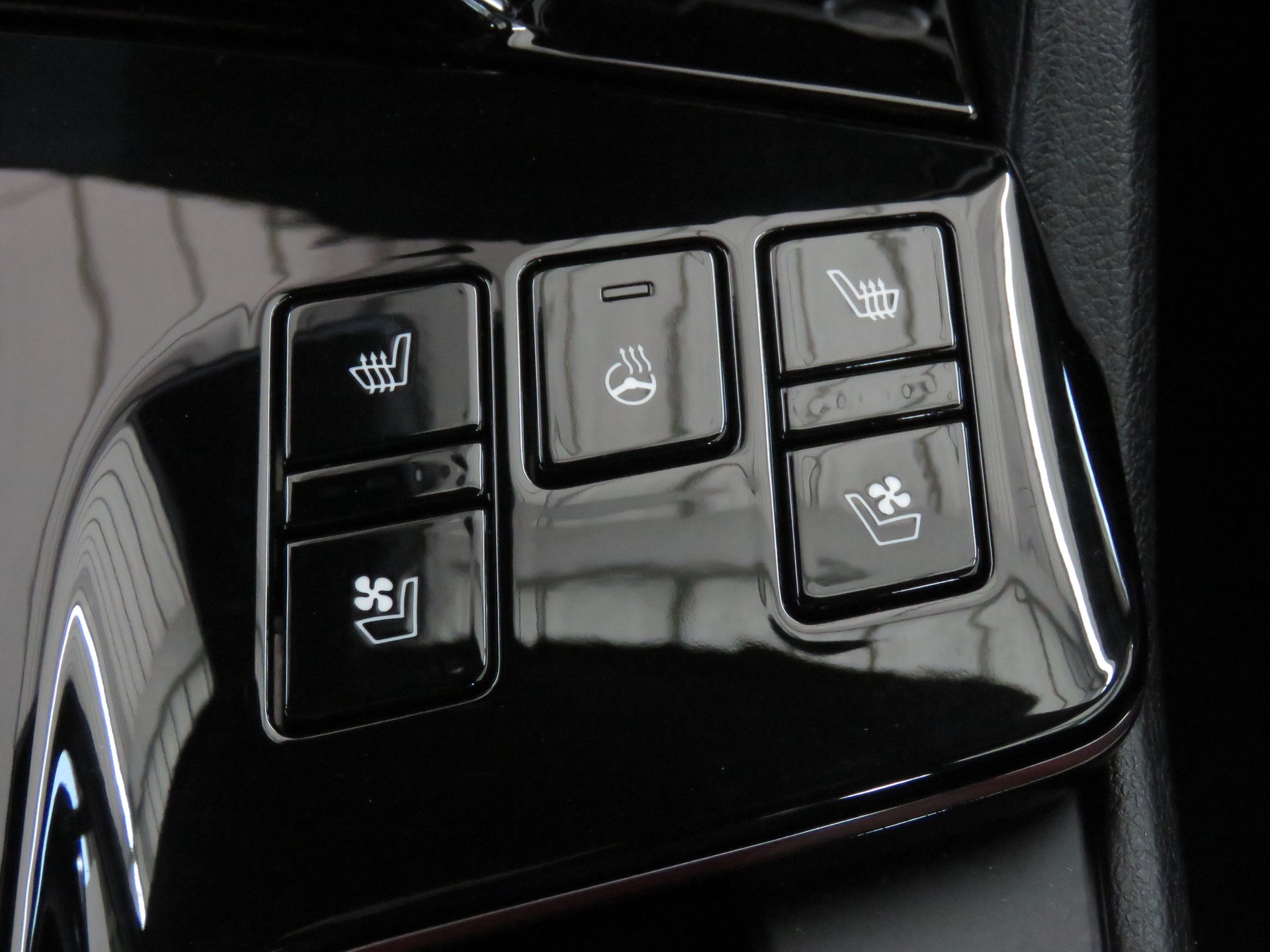 KIA Sportage 1.6T-GDi PHEV GT-Line 4x4 Automat-image-17