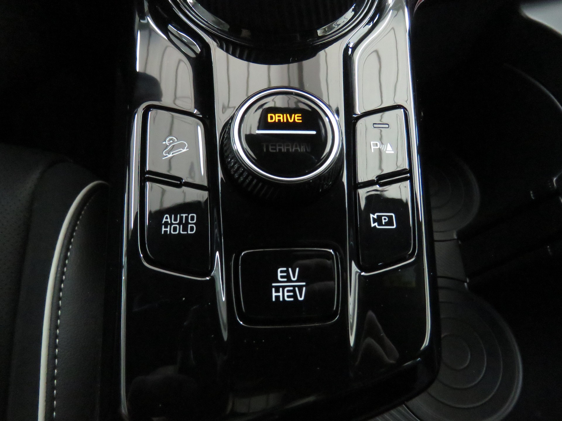 KIA Sportage 1.6T-GDi PHEV GT-Line 4x4 Automat-image-16